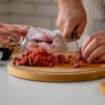 Egzotyka w płynie: Jak mądrze wybrać napój, który nie tylko gasi pragnienie?